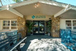 Front porch of Ojai Health and Rehab